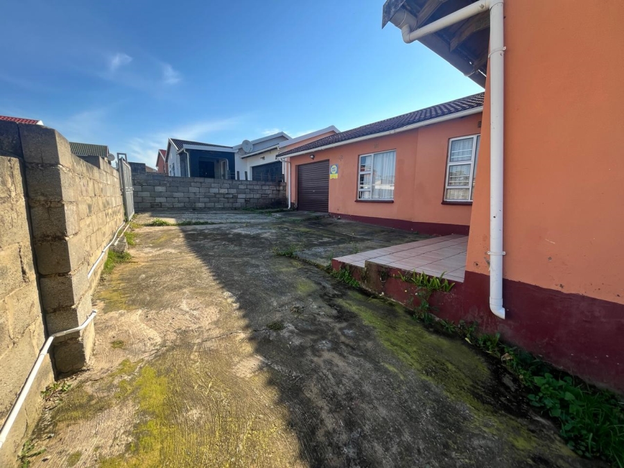 4 Bedroom Property for Sale in Haven Hills Eastern Cape